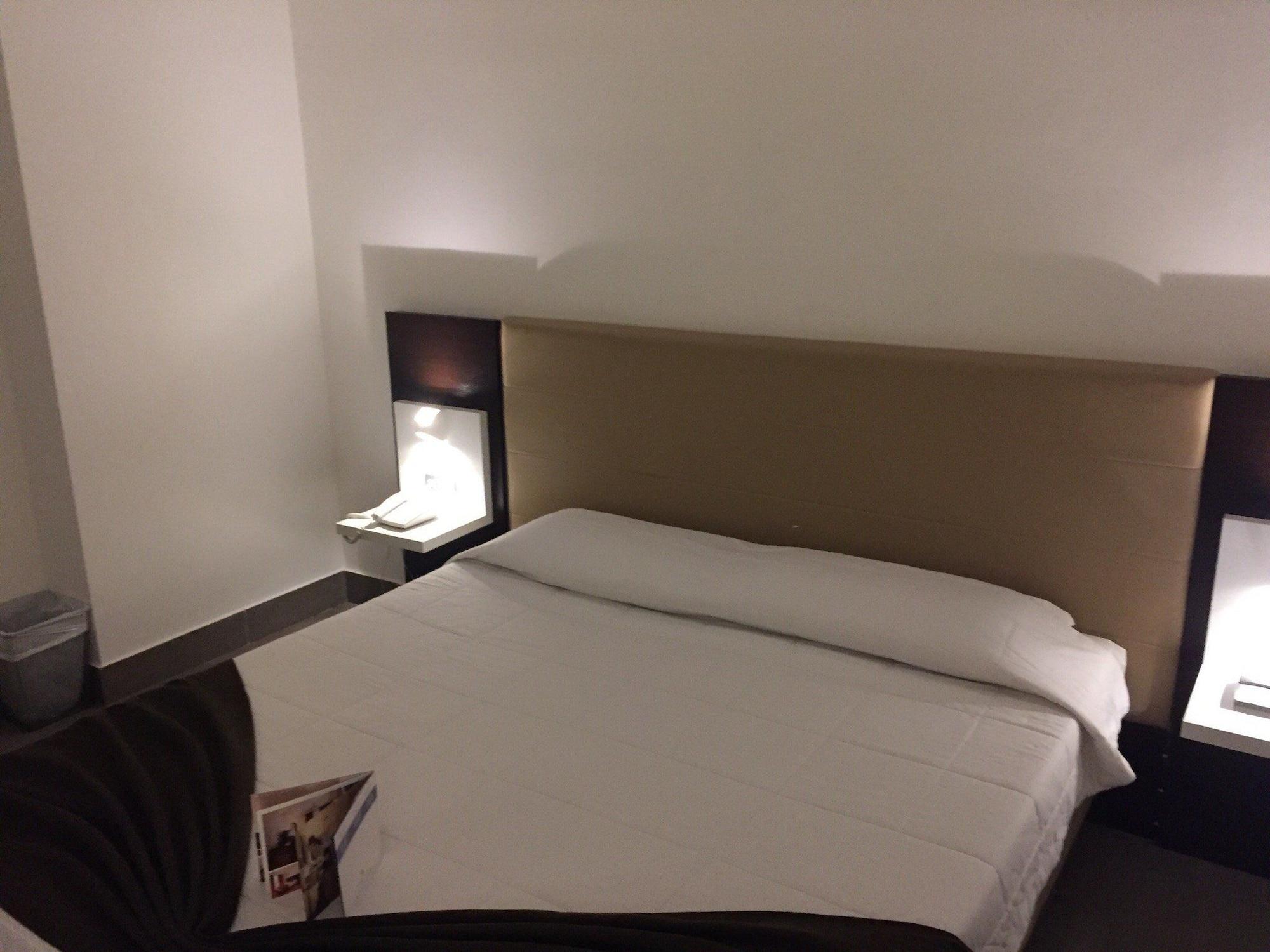 Lh Hotel Excel Roma Montemario מראה חיצוני תמונה