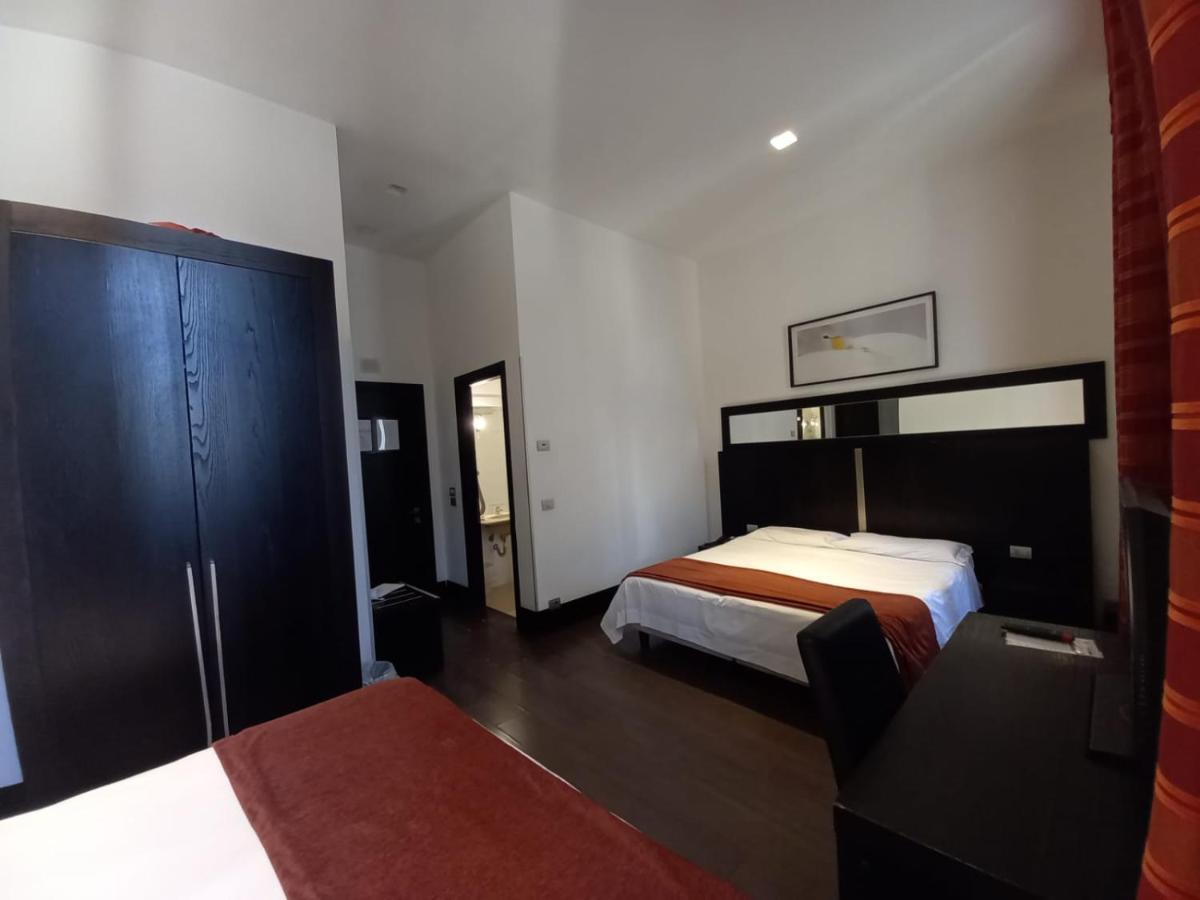 Lh Hotel Excel Roma Montemario מראה חיצוני תמונה