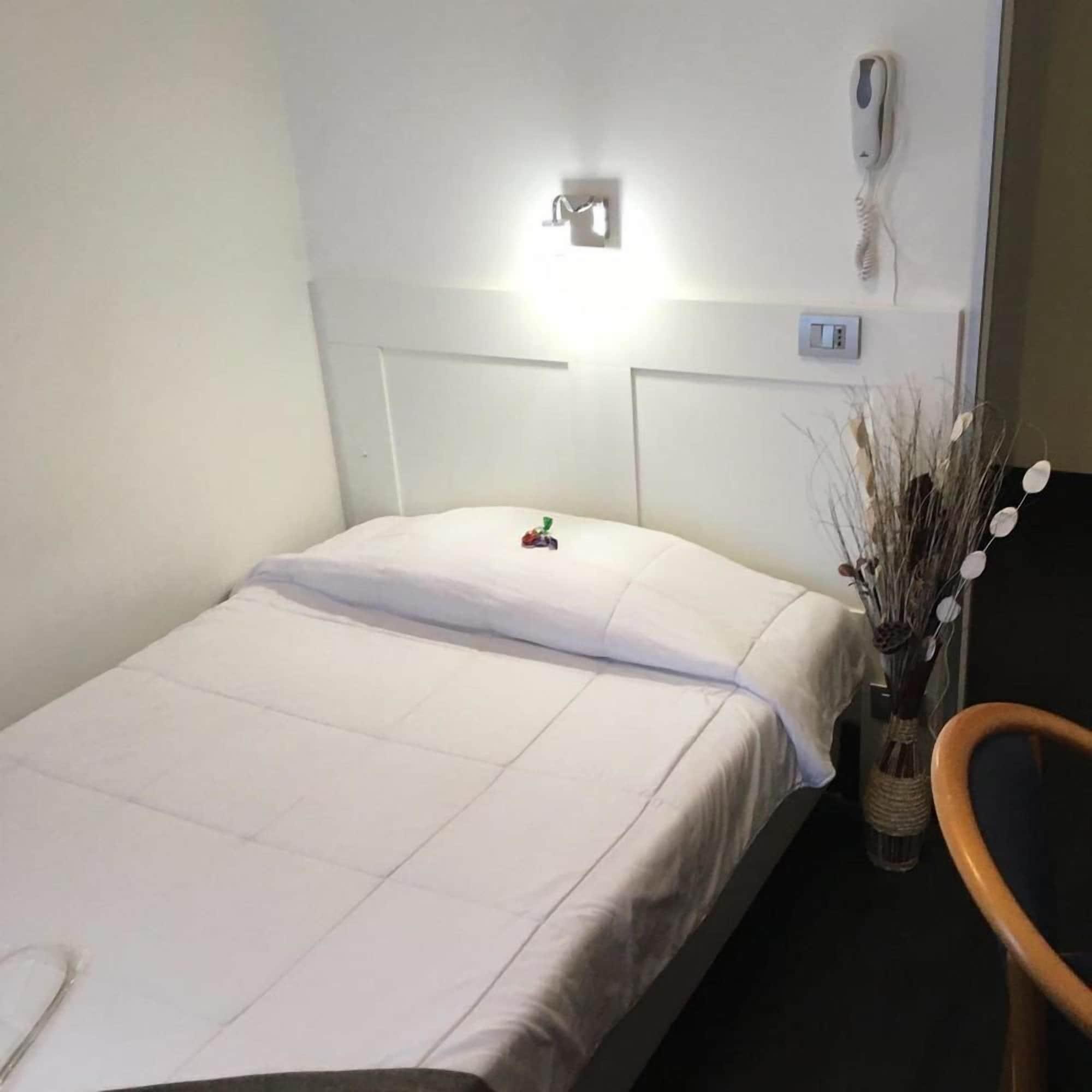 Lh Hotel Excel Roma Montemario מראה חיצוני תמונה