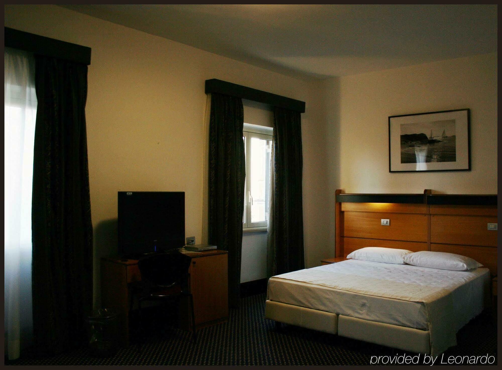 Lh Hotel Excel Roma Montemario חדר תמונה